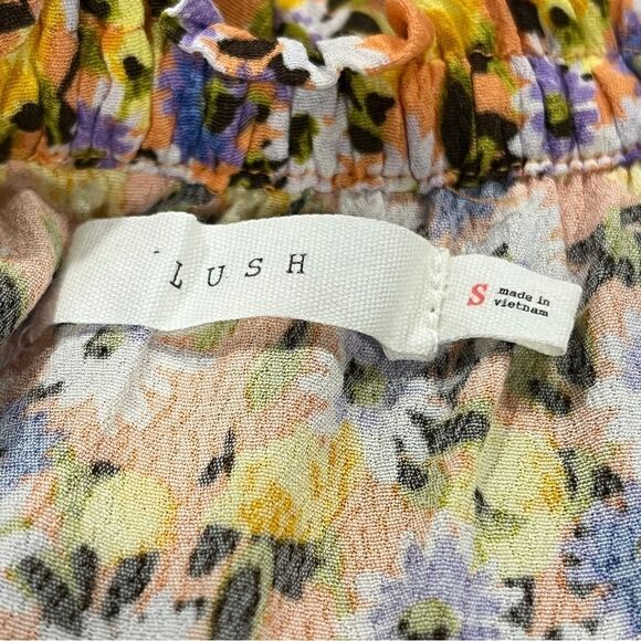 Floral Off-Shoulder mini Romper size small - Picture 11 of 14